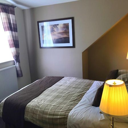 Redbeck Motel Уейкфийлд Екстериор снимка