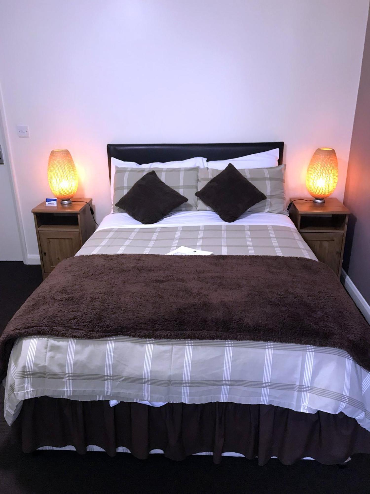 Redbeck Motel Уейкфийлд Екстериор снимка