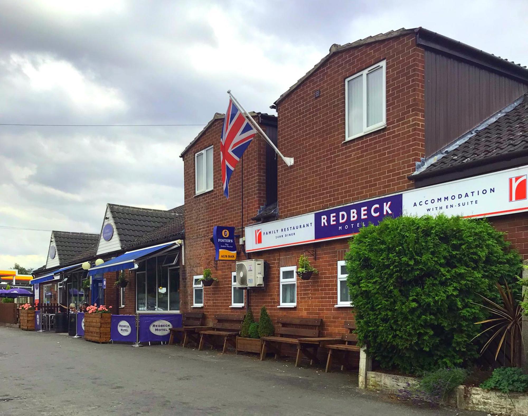 Redbeck Motel Уейкфийлд Екстериор снимка
