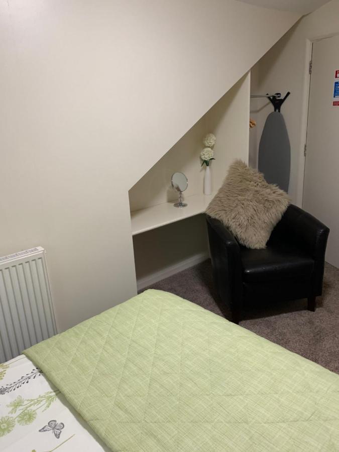 Redbeck Motel Уейкфийлд Екстериор снимка
